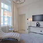 Hotelli Waldorf Astoria