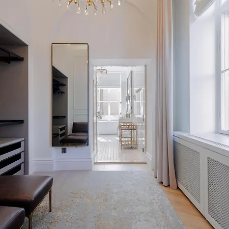 Hotel Waldorf Astoria 5*