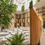 Waldorf Astoria
