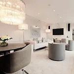Waldorf Astoria Hotel