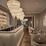 Waldorf Astoria Hotel 5*