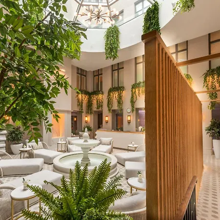 The Maria - Preferred & 5*