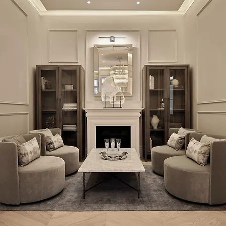 Waldorf Astoria Otel 5*