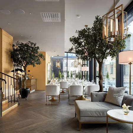 Waldorf Astoria Hotel 5*