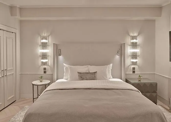 فندق Waldorf Astoria 5*