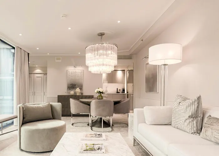 Waldorf Astoria Hotel