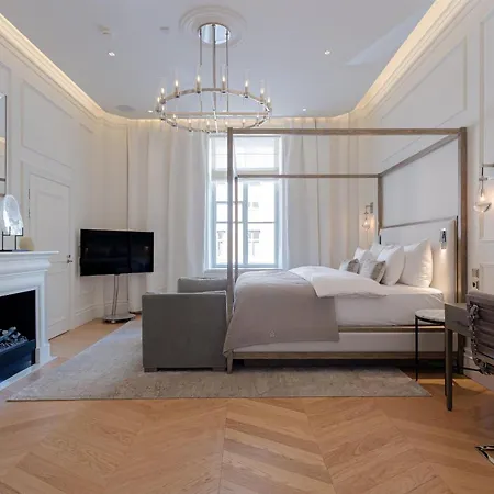 Waldorf Astoria Hotel