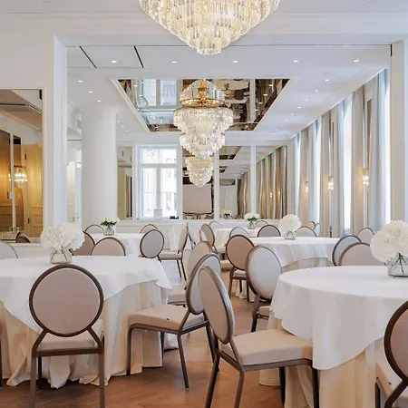 Waldorf Astoria