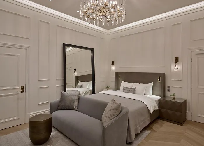 Waldorf Astoria Hotel